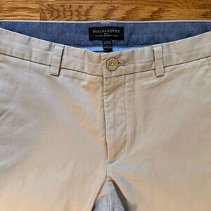 Banana Republic Men's Chinos - Stone